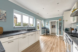 Photo 21- click for photo gallery